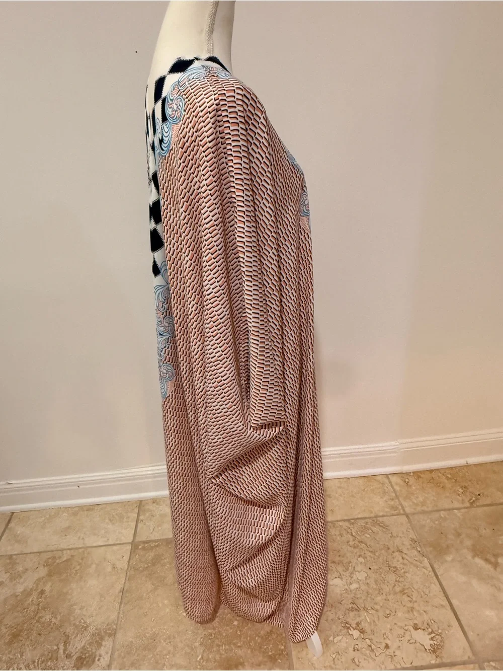 Maxi Dress Caftan with Blue Scroll Trim - Pink/Brown Pattern - Picture 3 of 6